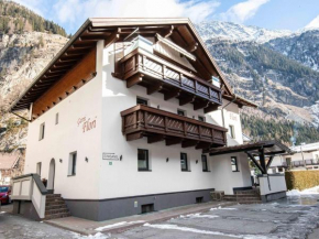 Mountain view chalet in L ngenfeld with balcony